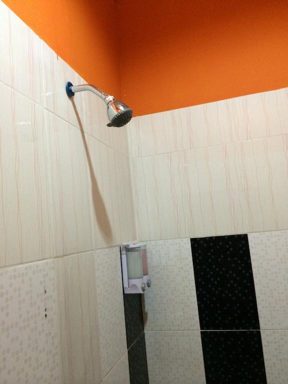 ג'קרטה Hollywood Hotel מראה חיצוני תמונה