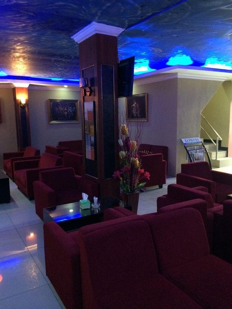ג'קרטה Hollywood Hotel מראה חיצוני תמונה