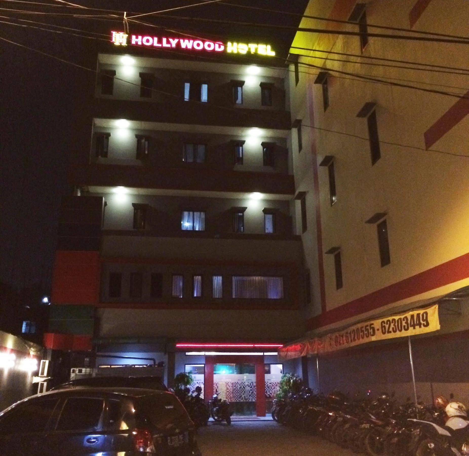 ג'קרטה Hollywood Hotel מראה חיצוני תמונה