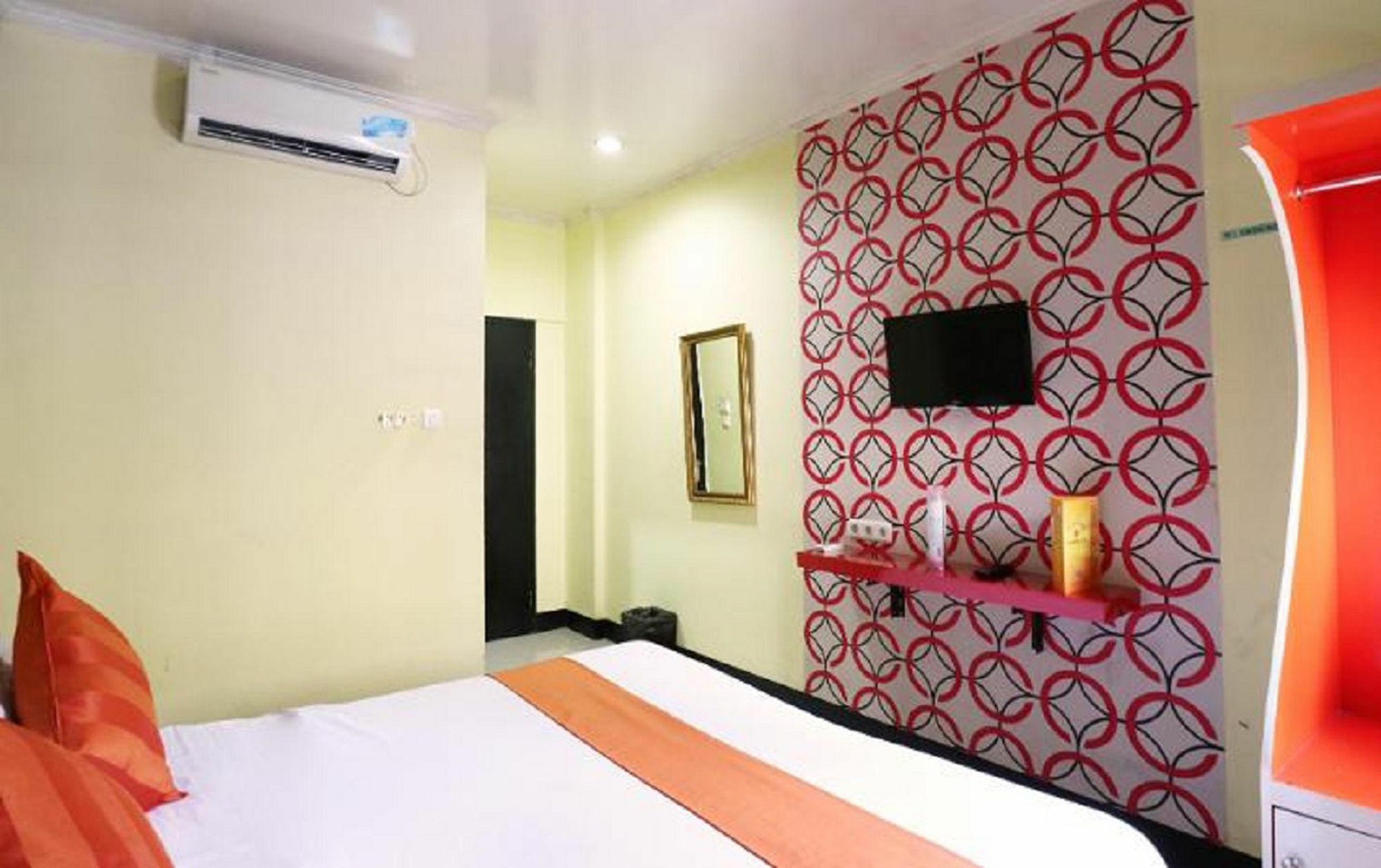 ג'קרטה Hollywood Hotel מראה חיצוני תמונה