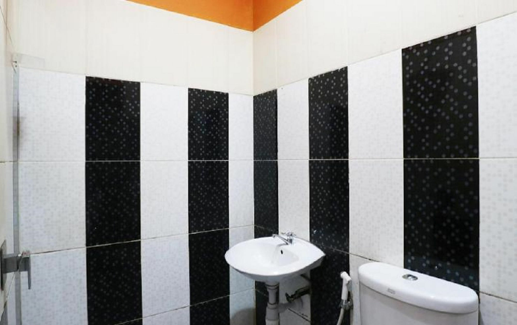 ג'קרטה Hollywood Hotel מראה חיצוני תמונה